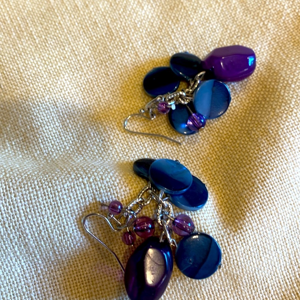 Jazzy pierced earrings. Purple. Lavender. Slate. Blue black. NEW. - Picture 2 of 4